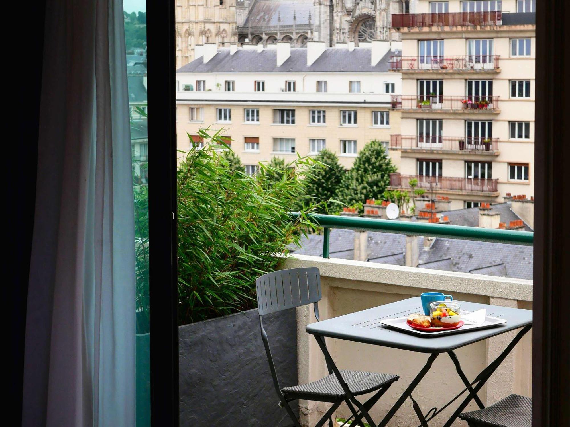 Ibis Styles Rouen Centre Cathedrale Hotel Exterior photo