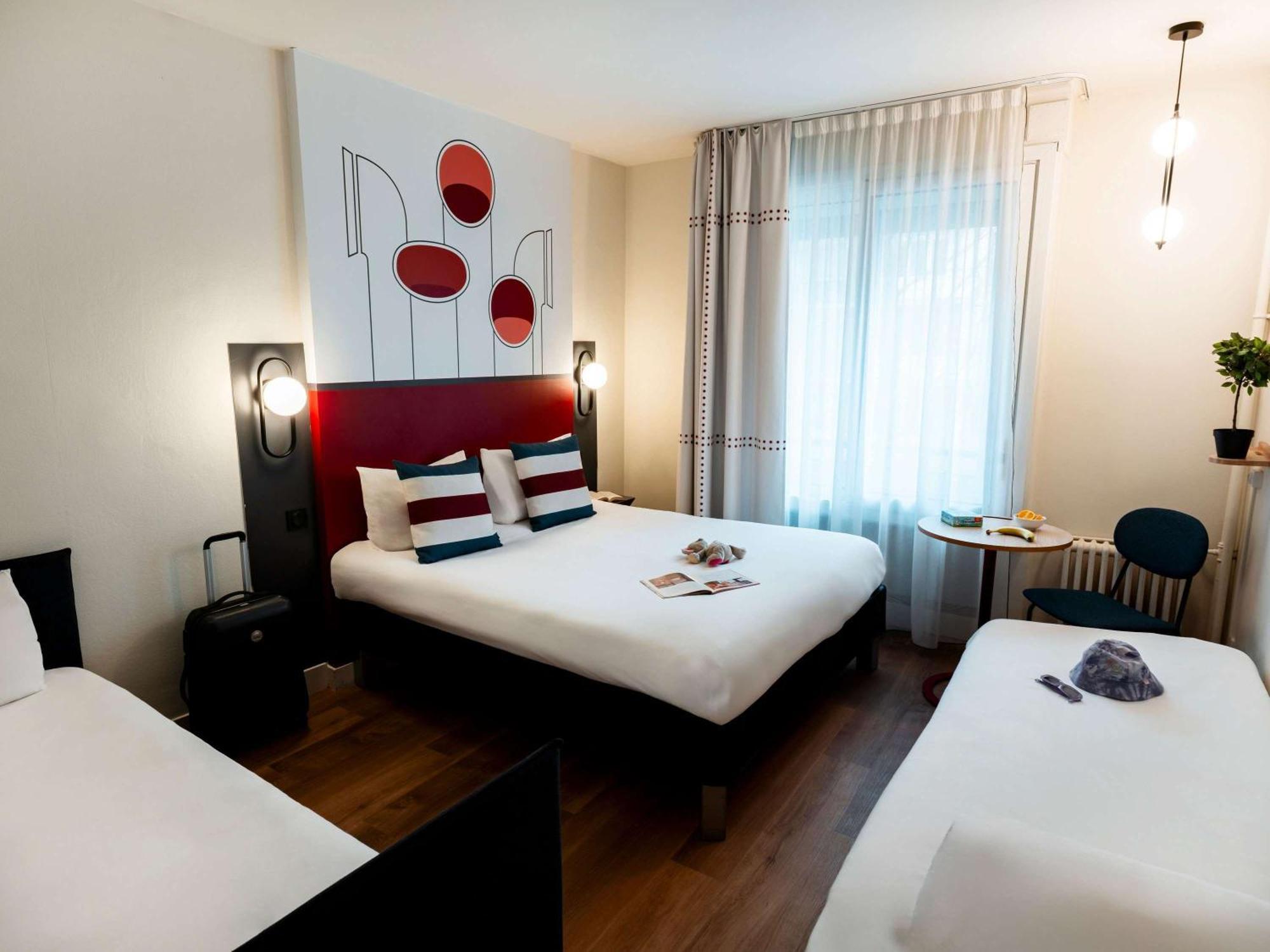 Ibis Styles Rouen Centre Cathedrale Hotel Exterior photo